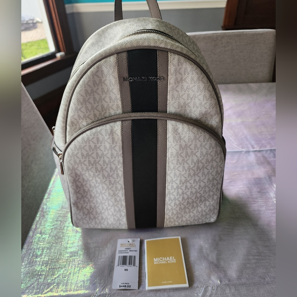 🚫SOLD🚫Michael Kors Backpack